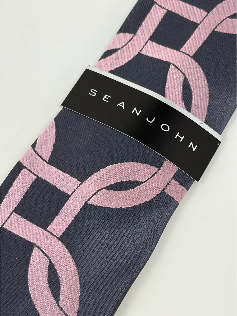 Sean John Men's Tie Navy Blue with Pink Chain Link Pattern
